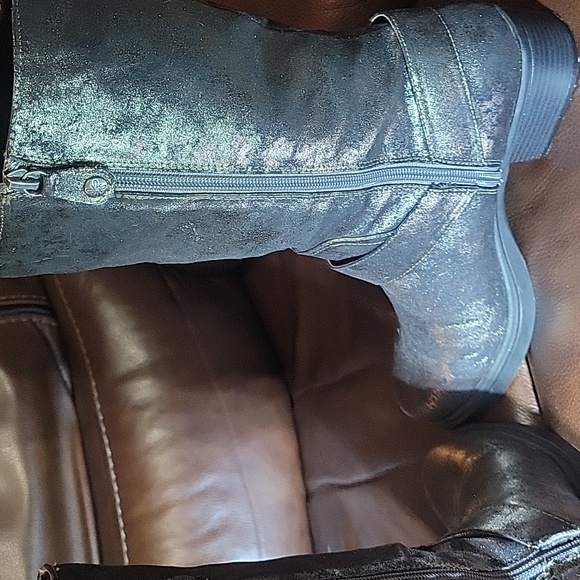 Sz7.5 Simply Vera Wang Metallic Silver & Black Boots - Picture 8 of 16